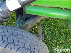 items/84a2bf444a0ef0119d476045bd488df1/john-deere-920-flex-header-w-cart_467497d64b1f43fc81ac92044f31a320.jpg