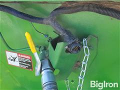 items/84a2bf444a0ef0119d476045bd488df1/john-deere-920-flex-header-w-cart_5df84d4bbde7434bb3d3ba0ef227ecc8.jpg