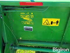 items/84a2bf444a0ef0119d476045bd488df1/john-deere-920-flex-header-w-cart_633dd605765749f79b6357157a9071c5.jpg