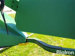 items/84a2bf444a0ef0119d476045bd488df1/john-deere-920-flex-header-w-cart_79d6eeb0c44c4d19984d8557b0ee6d34.jpg