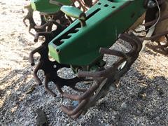 items/84ae44fb9832eb118fed00155d42e7e6/johndeere710013r183-ptplanter_adb9db7f701b4616ad7fe9b39b55ce42.jpg