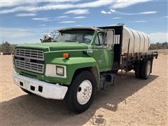 1992 Ford F700 S/A Water Truck 