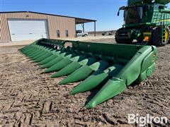 2019 John Deere 716C 16R30 Corn Head 