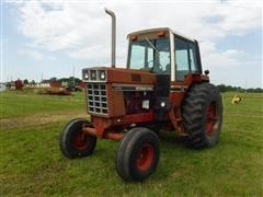 1981 International 1486 2WD Tractor 