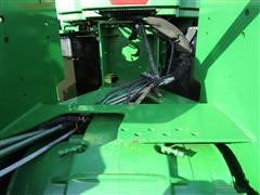 items/8551beebc7afec11bea100155d42e7c0/1998johndeere93004wdtractor-4_db868b9a6b2044e189c70abcafd2bb96.jpg