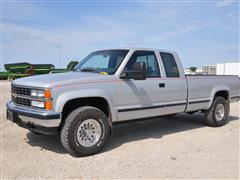 1991 Chevrolet 2500 4x4 Extended Cab Pickup 