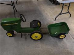 John Deere Pedal Tractor W/wagon 