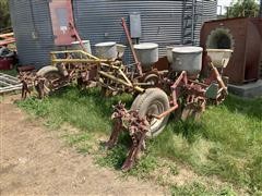 International 4 Row Planter 