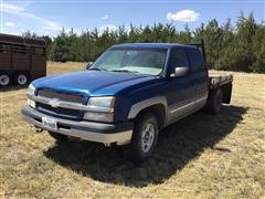 2003 Chevrolet K1500 4x4 Extended Cab Flatbed Pickup 