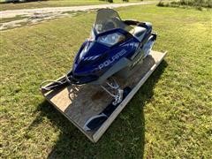 2005 Polaris Fusion 900 Snowmobile 