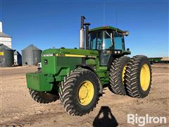 1989 John Deere 4955 MFWD Tractor 