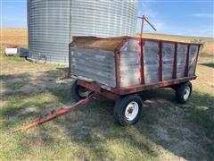 Barge Box Grain Wagon W/ Hoist 