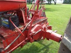 items/865daa3b4656ef11a4e6000d3a62e002/1949farmallm2wdtractor-21_dc7c3c84497f4e4ca8fc1f660b64eedd.jpg