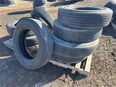 Bridgestone 285/75R24.5 Semi Truck Tires 
