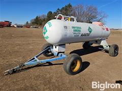 1000-Gallon Anhydrous Ammonia Tank Trailer 