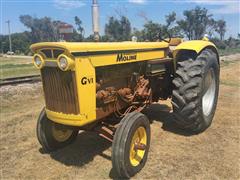 1962 Minneapolis-Moline D425A 2WD Tractor 