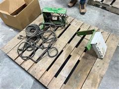 John Deere Wedge Box And Compressor 