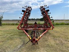 items/871501dd5b36ee11a81c0022488cca71/hesston2210fieldcultivator-19_5059801907f44b438ab19408f931b2dc.jpg