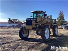 Ag-Chem RoGator 854 Self-Propelled Sprayer 