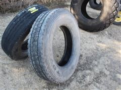 items/879267ac1ab6ec11bea100155d423d41/tires-456_30971ea20cba488fa7cbc0df18a42f30.jpg