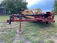 New Holland 472 Pull Type Windrower 