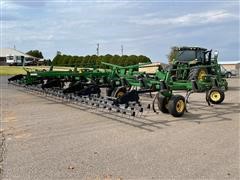 items/87bb35e7f547ed1197b00003fff9401b/johndeere2410chiselplow-4_877c66ed5f584b8c93e7c81fb94410bd.jpg