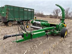 John Deere 3955 Pull-Type Forage Harvester 