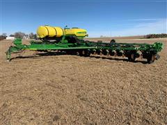 2008 John Deere 1770NT CCS 24R30 Planter 