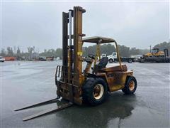 Clark IT70M 7,000 Lb Rough Terrain Forklift 