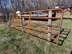 Sioux 16' Livestock Gate W/Railroad Tie 