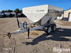 Willmar Super 500 Narrow Track Pull-Type Dry Fertilizer Spreader 