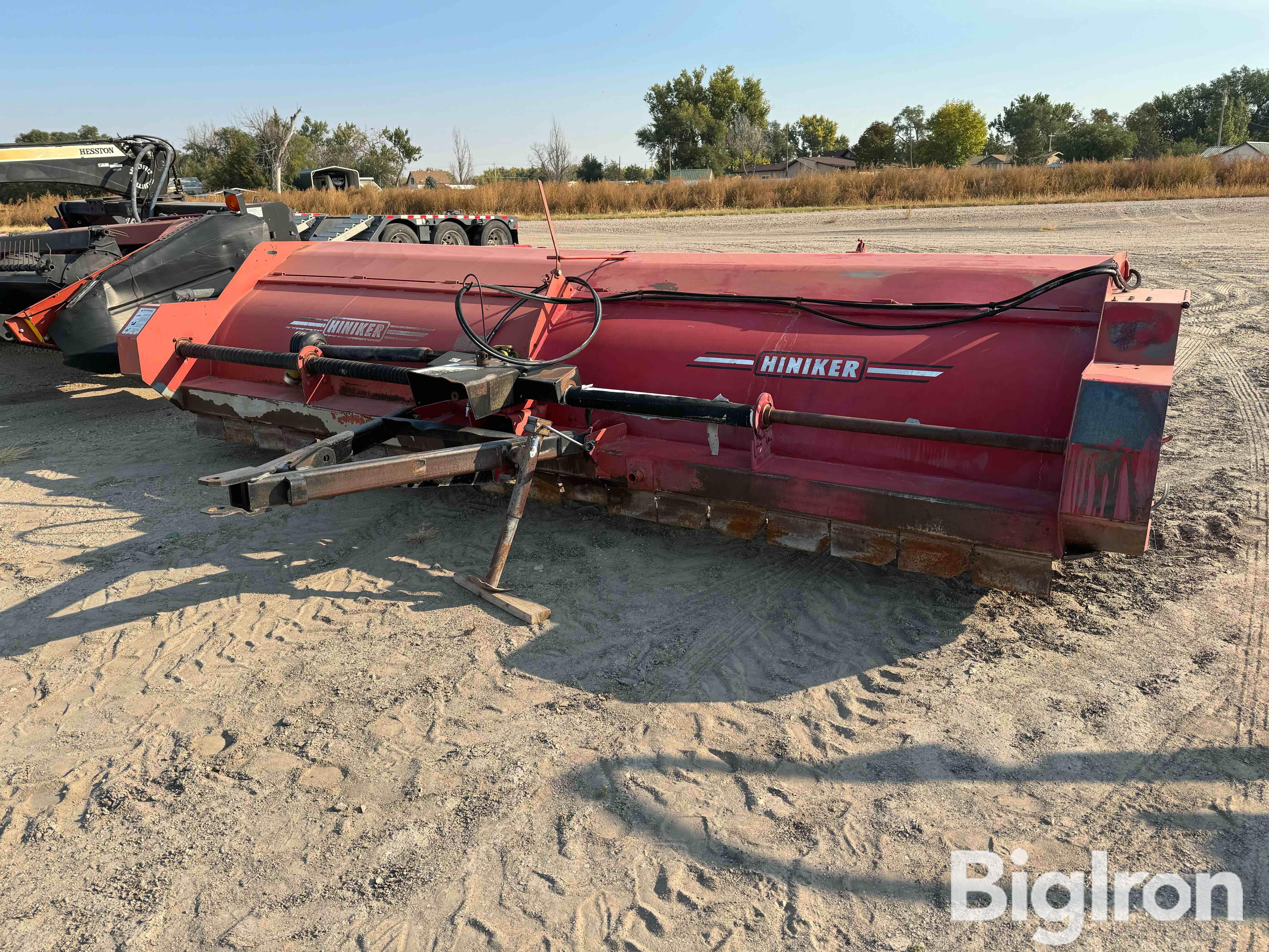 2009 Hiniker 5610 Windrowing Stalk Shredder 