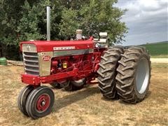 1963 International Farmall 560 2WD Tractor 