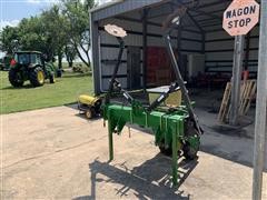 John Deere 7000 Series Single Row Planter 