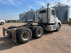 items/88d87333db41ee11a81c000d3ad3feaa/2005freightlinercolumbiatatrucktractor-29_cf25af549a1d47c6800d872d5b663645.jpg