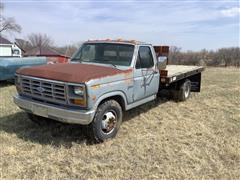 1984 Ford F350 Single Cab Flatbed Pickup 