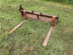 Farmhand Pallet Forks 