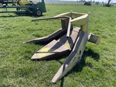 John Deere 2R38 Row Crop Head 