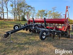 Case IH 5400 Soybean Special Drill W/Yetter Coulter Cart 