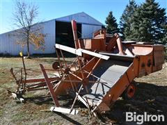 Allis-Chalmers All-Crop 60 Harvester 