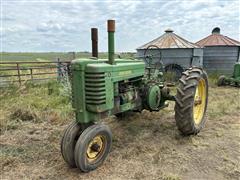 1946 John Deere GM 2WD Tractor 