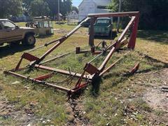 Farmhand F25 Loader 