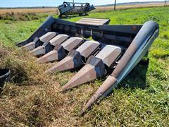 1982 Allis-Chalmers Gleaner 630 Corn Head 