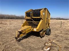 Vermeer 605F Round Baler 