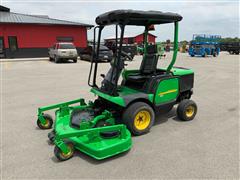 John Deere 1565 Series II 72" Commercial Zero-Turn Lawnmower 