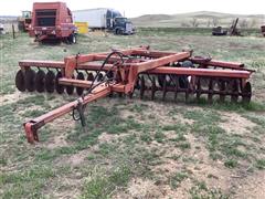 International 760 Disk Harrow 