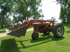 1947 Farmall M 2WD Tractor W/Loader 