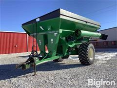 Brent 880 Grain Cart 