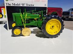 items/8bcc4779f9e6ed11a81c6045bd4cc723/ertljohndeeremodelbmodel630tractormodeltoy_d0f3b16b2e35498cb0d9919e5749ad35.jpg