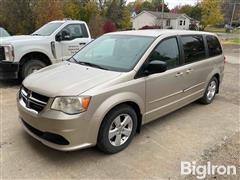 2013 Chrysler Grand Caravan Mini Van 